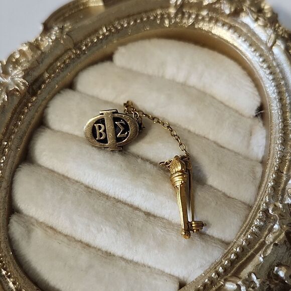 Beta Sigma Phi with Torch Vintage Lapel Pin/Tie Tack fraternity pledge - Picture 2 of 3